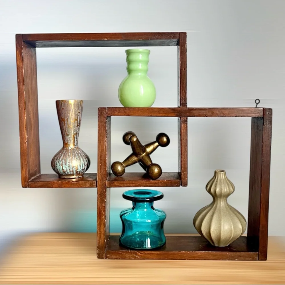 Vintage Display Shelf Mid Century Wood Floating Wall Shadow Box Curio Cabinet